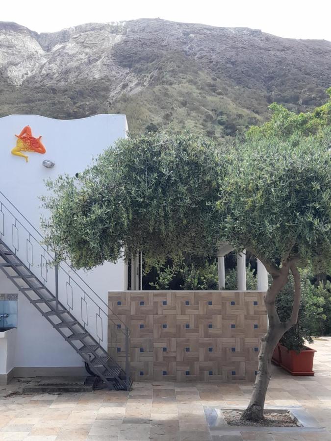 Vulcano: La Porta Delle Eolie Вулькано Екстер'єр фото